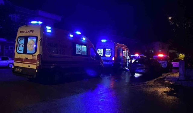Çorum'da bıçaklı kavga: 2 yaralı