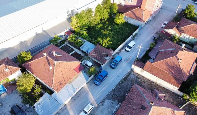 Çorum'da uyuşturucu operasyonu: Kaçmaya çalışırken yakalandılar