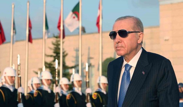 Cumhurbaşkanı Erdoğan, Cezayir Cumhurbaşkanı Tebbun'u karşıladı