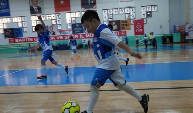 Futsal Türkiye Şampiyonası'nda ikincilik Bağcılar'ın