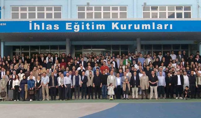İhlas Koleji 30. Yıl Mezunlar Buluşması'nda 'Büyük aile' ve 'Güçlü ekosistem' vurgusu