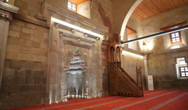 Niğde'nin tarihi mirası Sungurbey Camii'nde restorasyon tamamlandı