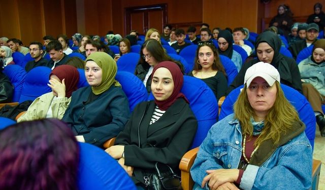 OMÜ'de 'Samsun ve Millî Mücadele'nin İnşası' konuşuldu