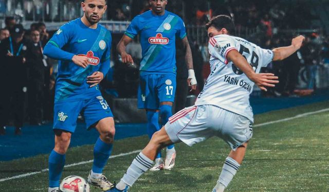 Tredyol Süper Lig: Çaykur Rizespor: 2 - Beşiktaş: 2 (Maç sonucu)