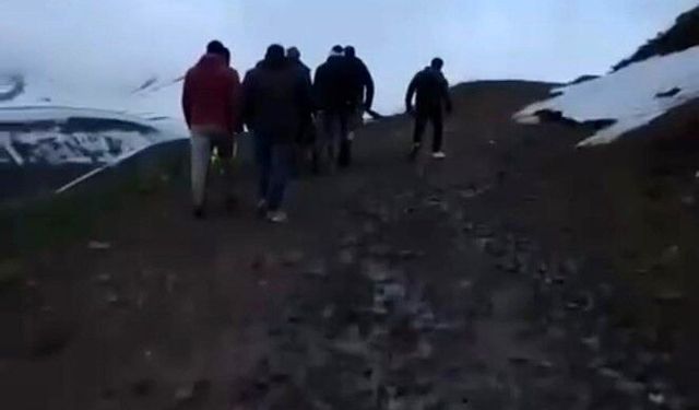 Tunceli'de dağlık alanda mahsur kalan vatandaş 11 saatlik çalışmayla kurtarıldı