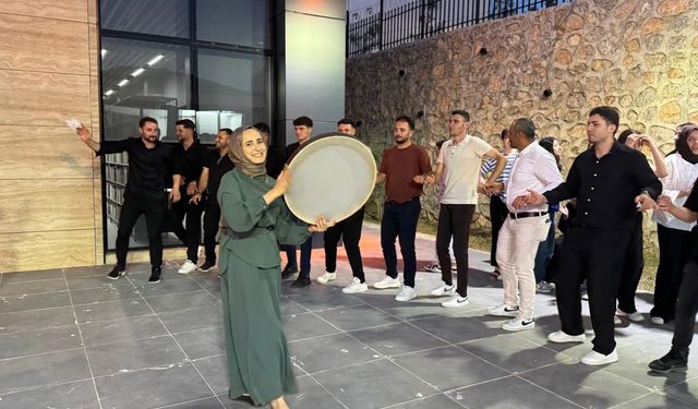 YKS Adaylarına Sınav Öncesi Moral Etkinliği