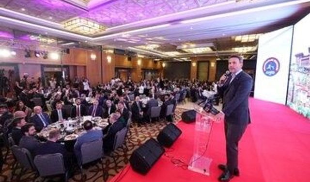 Bayraktar: 'Türkiye tarihinin en büyük rezervini keşfederek Gabar'da petrol üretiyor'