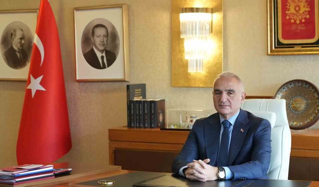 Bakan Ersoy: 'Sümela Manastırı'nın bakım ve güvenlik çalışmalarının ilk etabını tamamlayarak, yeniden ziyaretçilerimizle buluşturduk'