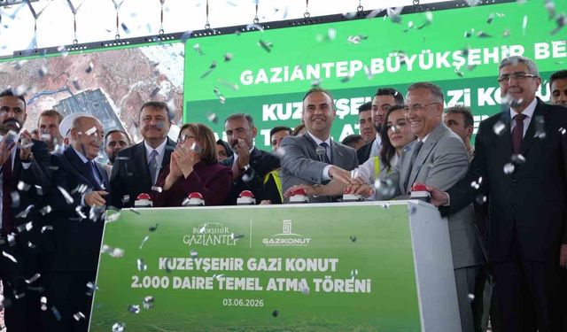 Bakan Kacır: 'Birilerinin milletin emanetine nasıl hıyanet ettiklerini ve el uzatmaya kalktıklarını hep birlikte görüyoruz'
