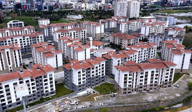 Bakan Kurum: 'Vatandaşlarımız devletine güvendi, sağlam yuvalara kavuştu'