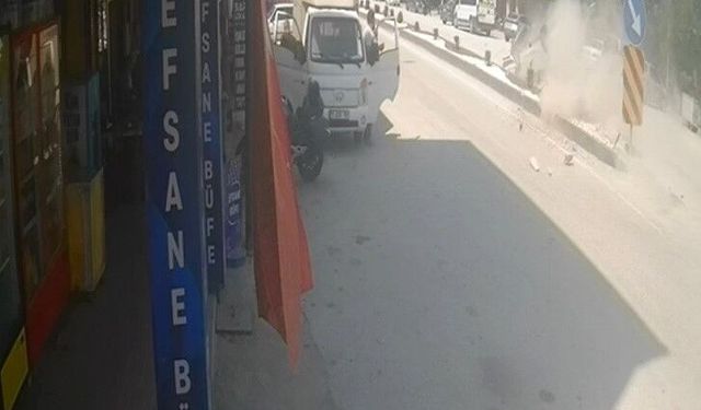 Bilecik'teki feci kaza güvenlik kamerasınca kaydedildi