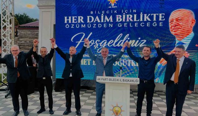 CHP Milletvekili Yaşar Tüzün'ün yeğeni ile eski danışmanı AK Parti'ye geçti