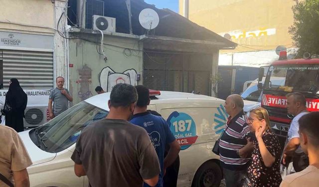 Eyüpsultan'da pastanede doğal gaz kaçağı: 5 işçi hastaneye kaldırıldı