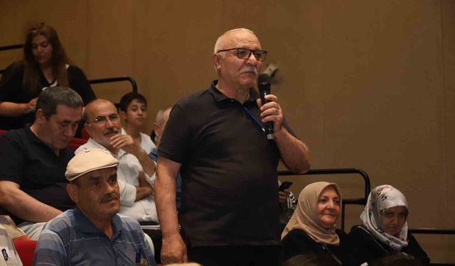Kağıthane'de vatandaşlar sordu, hizmetler konuşuldu