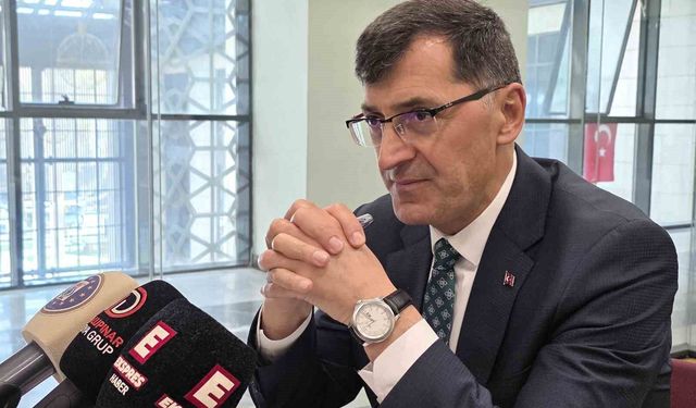 Kütahya Belediye Başkanı Kahveci'den Meydan Kavşağı'ndaki ağaçların kaldırılmasına ilişkin açıklama