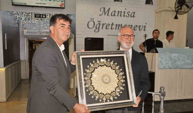 Memur-Sen Manisa İl Divanı'nda 'Türkiye Yüzyılı' vurgusu