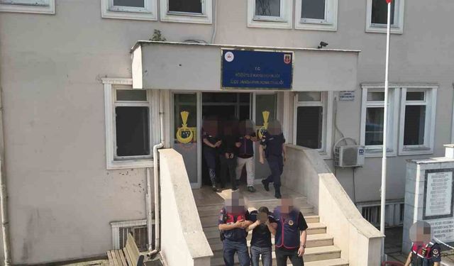 Sakarya merkezli 4 ilde 30 milyonluk kablo hırsızlığı operasyonu: 7 tutuklama