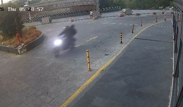 Sultangazi'de alışveriş merkezine silahlı saldırı