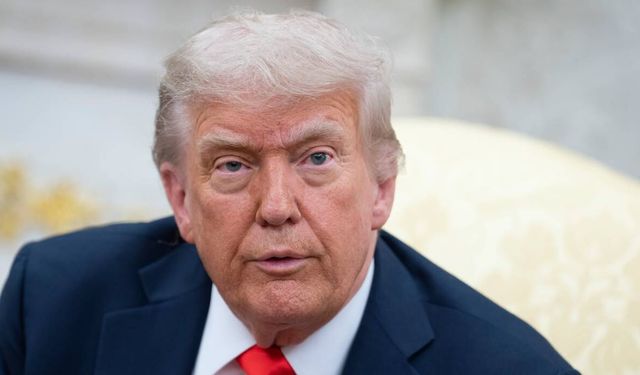 Trump: "İran, Hürmüz Boğazı'ndan geçen gemilere 4 İHA fırlattı; bu ateşkesin aptalca bir ihlalidir"