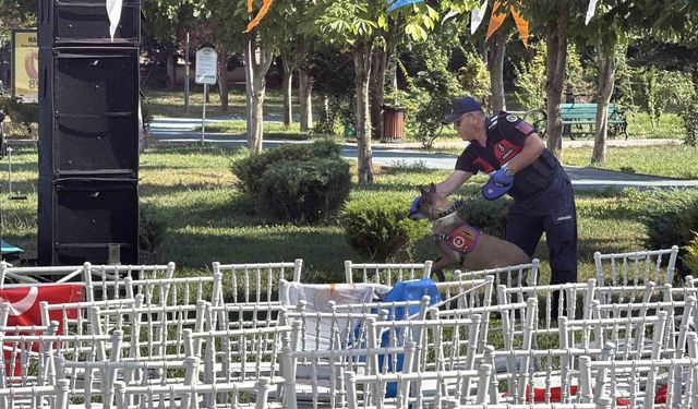 Bakan Göktaş'ın programı öncesi Dede Korkut Parkı'nda bomba araması