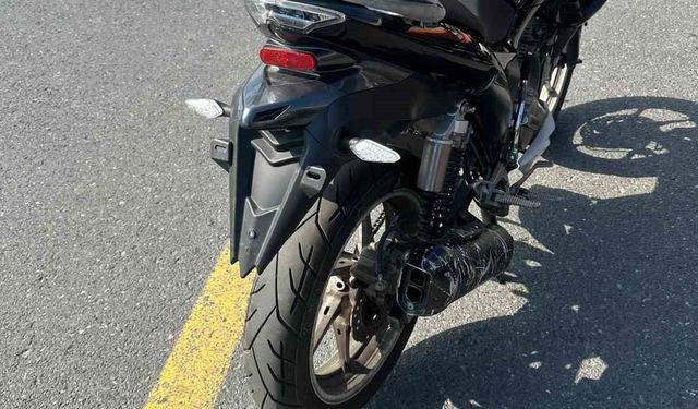 Başakşehir'de plakasız ve ehliyetsiz motosiklet sürücüsüne 131 bin liralık ceza
