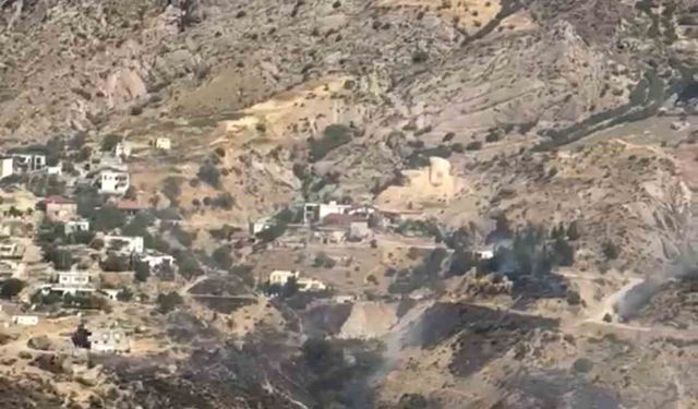 Eski Kahta Kalesi yanında çıkan yangın kontrol altına alındı