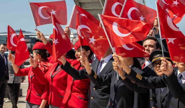 Filenin Sultanları'na THY'den coşkulu karşılama