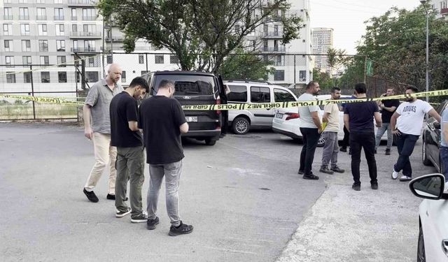Kartal'da metruk gecekonduda kadın cesedi bulundu