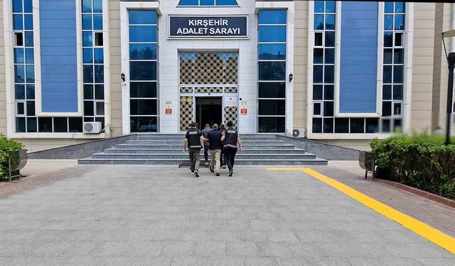 Kırşehir'de rüşvet operasyonu: 2 tutuklama