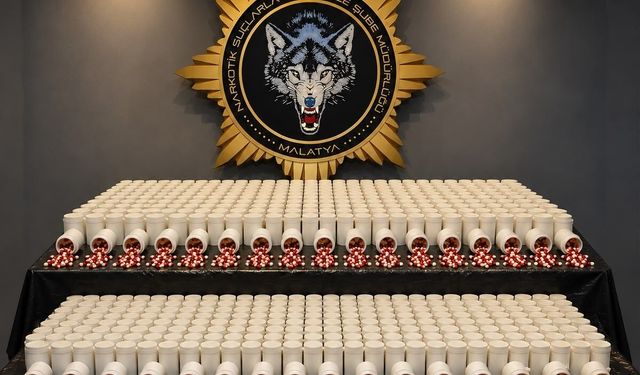 Malatya'da 36 bin 798 adet sentetik ecza hap ele geçirildi
