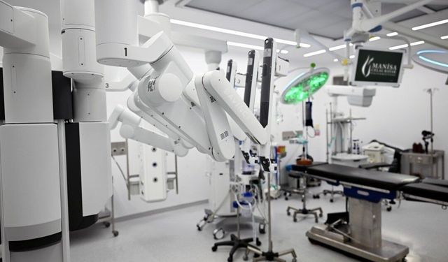Manisa'da robotik cerrahide 2 ayda 30 başarılı ameliyat