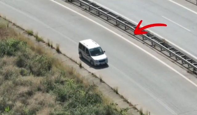 Otoyolda geri geri giden sürücü dron kamerasına yakalandı