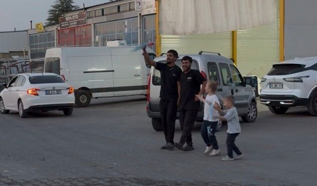 Tamir atölyesinde 'halay' molası