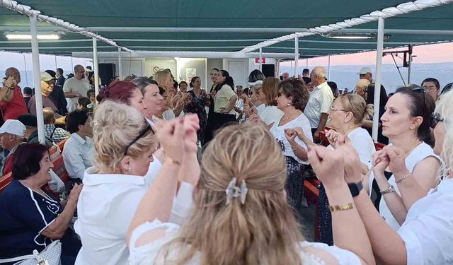 Tekirdağ'da Şehit Aileleri ve Gaziler için mehtap turu düzenlendi
