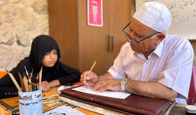 Yaz Kur'an kursunda manevi eğitim sanatla buluşuyor