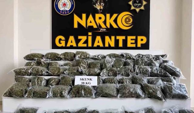 71 ilde 832 kilogram uyuşturucu madde ile 425 bin 419 adet uyuşturucu hap ele geçirildi