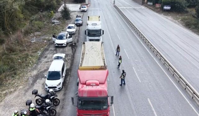Arnavutköy'de hafriyat kamyonlarına ve beton mikserlerine denetim