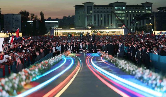Cumhurbaşkanı Erdoğan: 'Allah ömür ve sağlık verirse daha nice yıllar Türkiye'ye hizmet mücadelesi içinde olacağım'