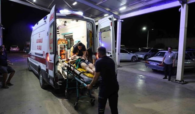 Kozan'da zincirleme trafik kazası: 2 yaralı