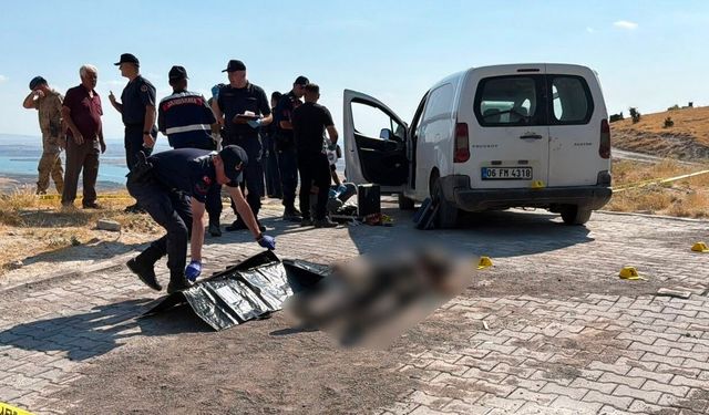 Mezarlık yanında silahla vurulmuş erkek cesedi bulundu