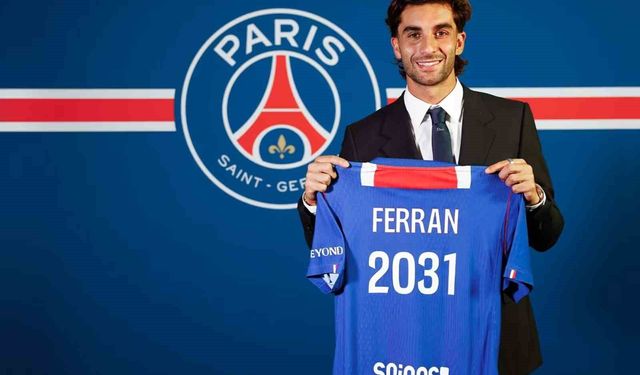 PSG, Ferran Torres'i kadrosuna kattı