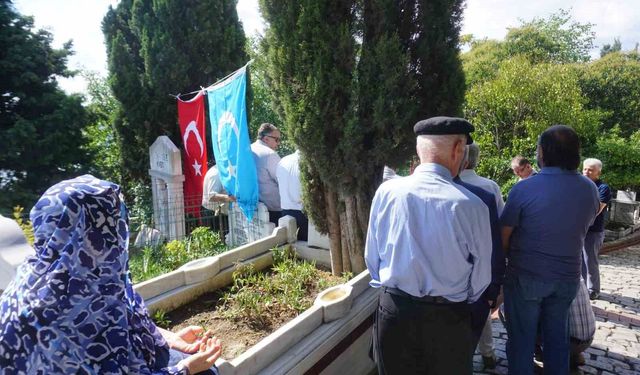 Servet Kabaklı, vefatının 11. yılında mezarı başında anıldı