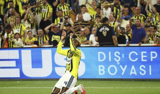 UEFA Şampiyonlar Ligi: Fenerbahçe: 1 - Sturm Graz: 0 (Maç devam ediyor)