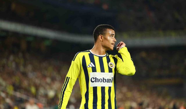 UEFA Şampiyonlar Ligi: Fenerbahçe: 2 - Sturm Graz: 0 (İlk yarı)