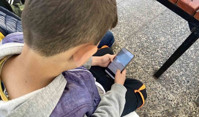 Uzmanlardan uyarı, 'Çocuklar yaz tatilini ekran başında değil, hayatın içinde geçirmeli'