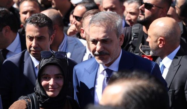 Hakan Fidan'a Diyarbakır'da yoğun ilgi!