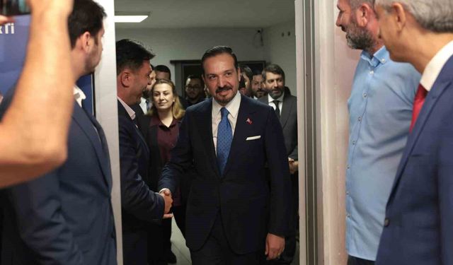 AK Parti Genel Başkan Yardımcısı Zorlu: 'Ana muhalefet kendi içerisinden başka bir muhalefet çıkardı'