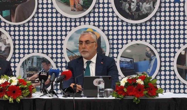 Bakan Işıkhan: 'İşsizliği 2029'da yüzde 7,6 seviyesine indirmeyi hedefliyoruz'
