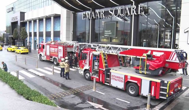 Emaar AVM'de yangın paniği