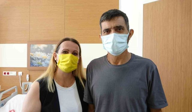 Eşinin böbreği ile hayata tutundu